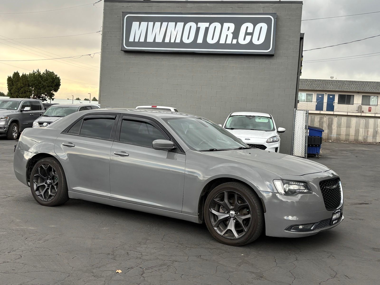 2019 Chrysler 300 S