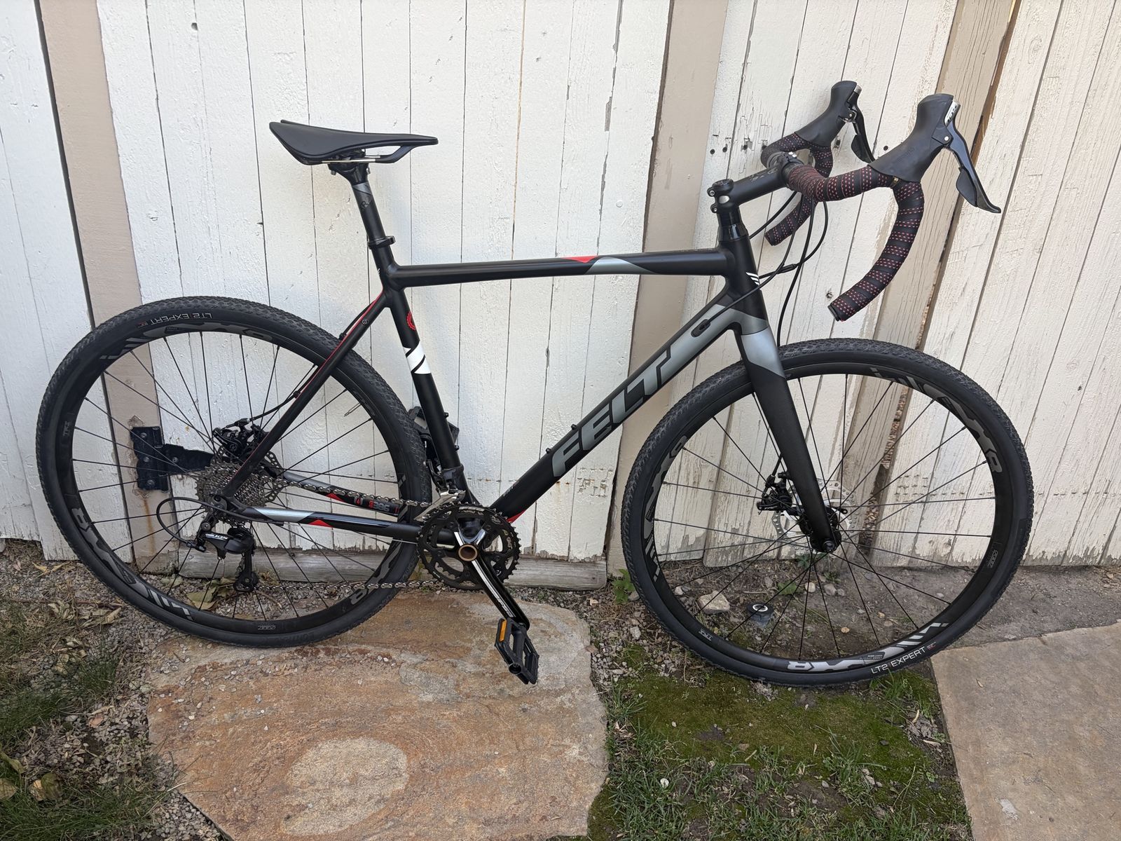 Felt F65x