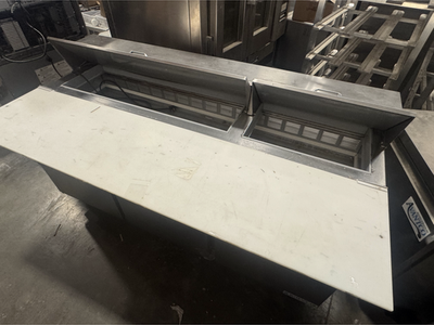 Beverage-Air SPE72HC-18C refrigerated sandwich/salad prep table
