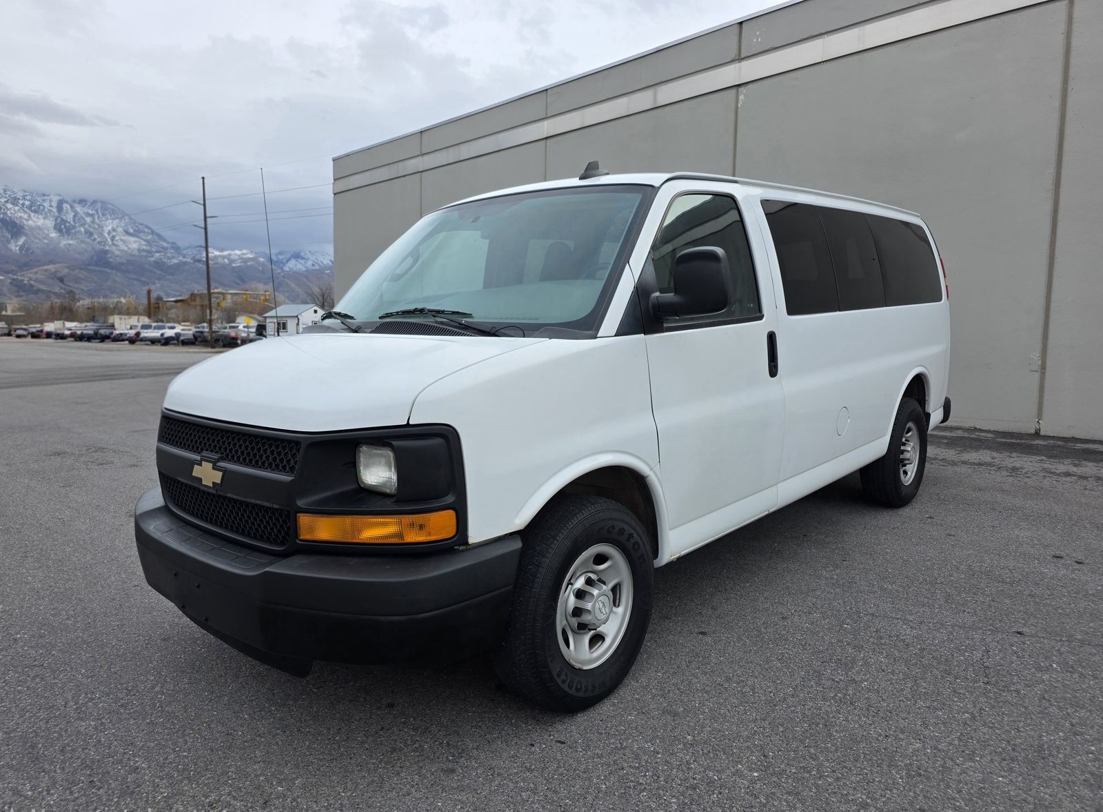 2016 Chevrolet Express 2500 LS