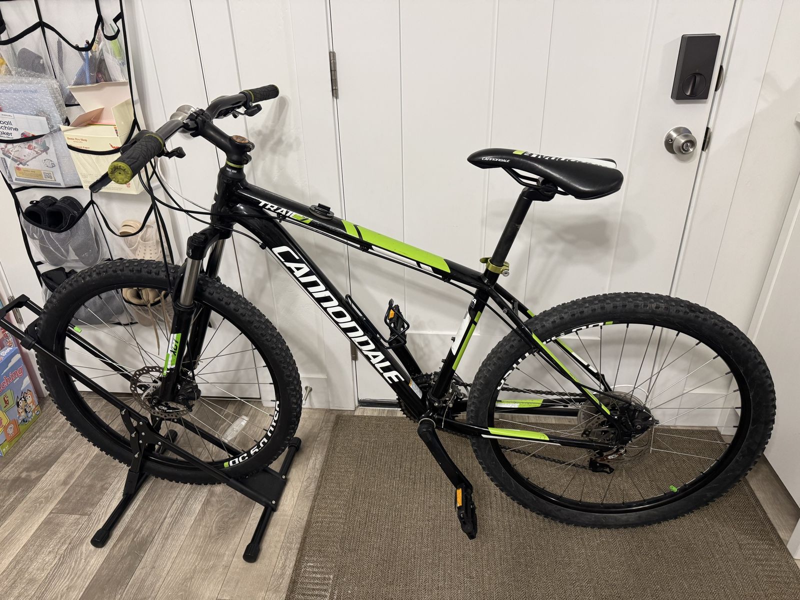 Cannondale Trail 7 Hardtail Mountain Bike Mtb