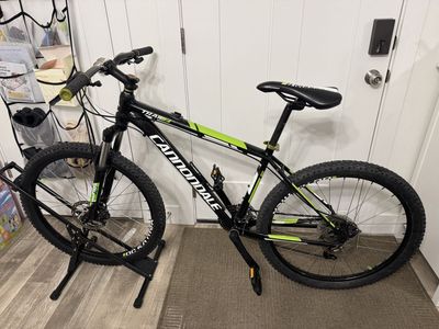 Cannondale Trail 7 Hardtail Mountain Bike Mtb