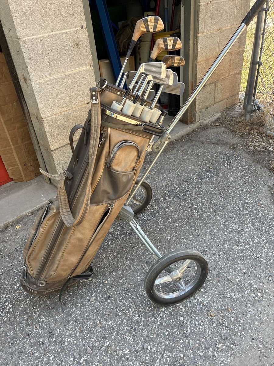 Golf clubs