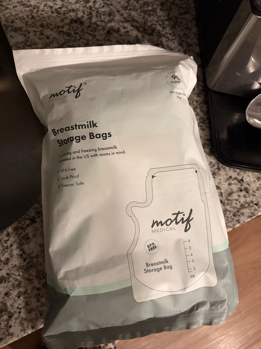 Breast milk bags 