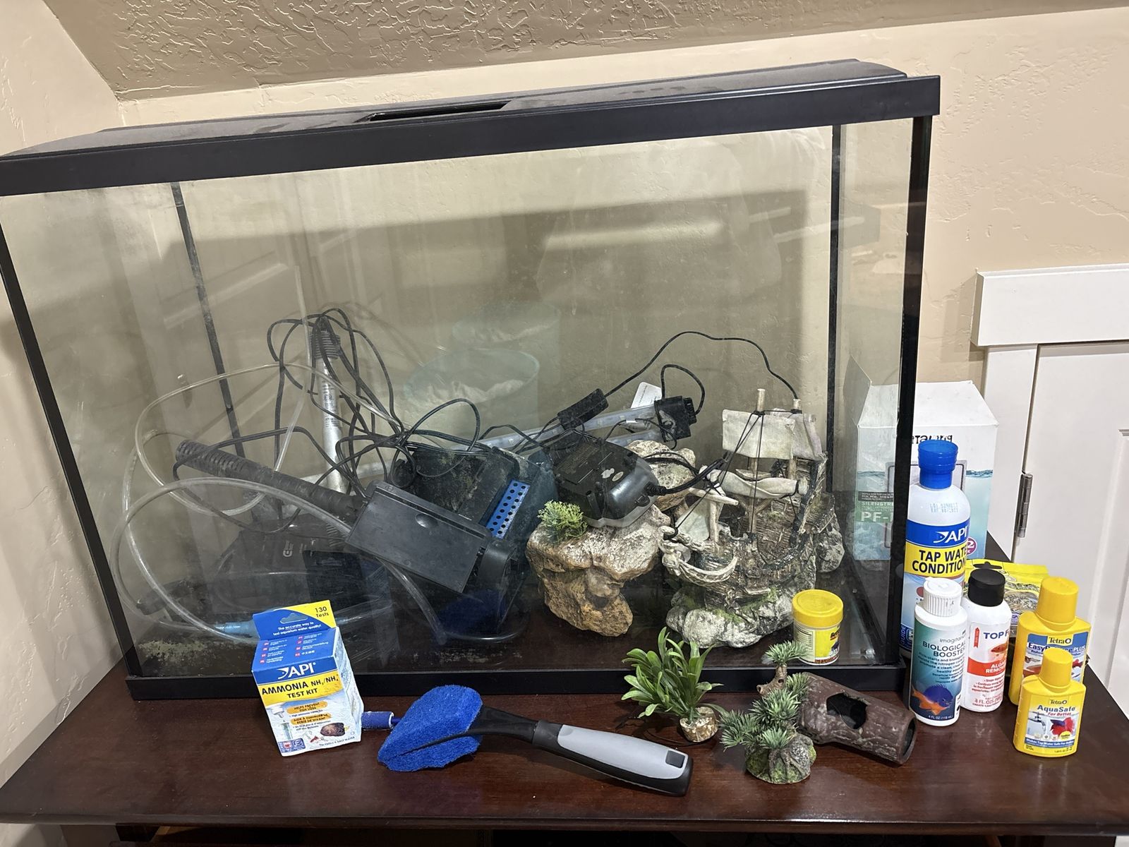 30 Gallon Fish Tank