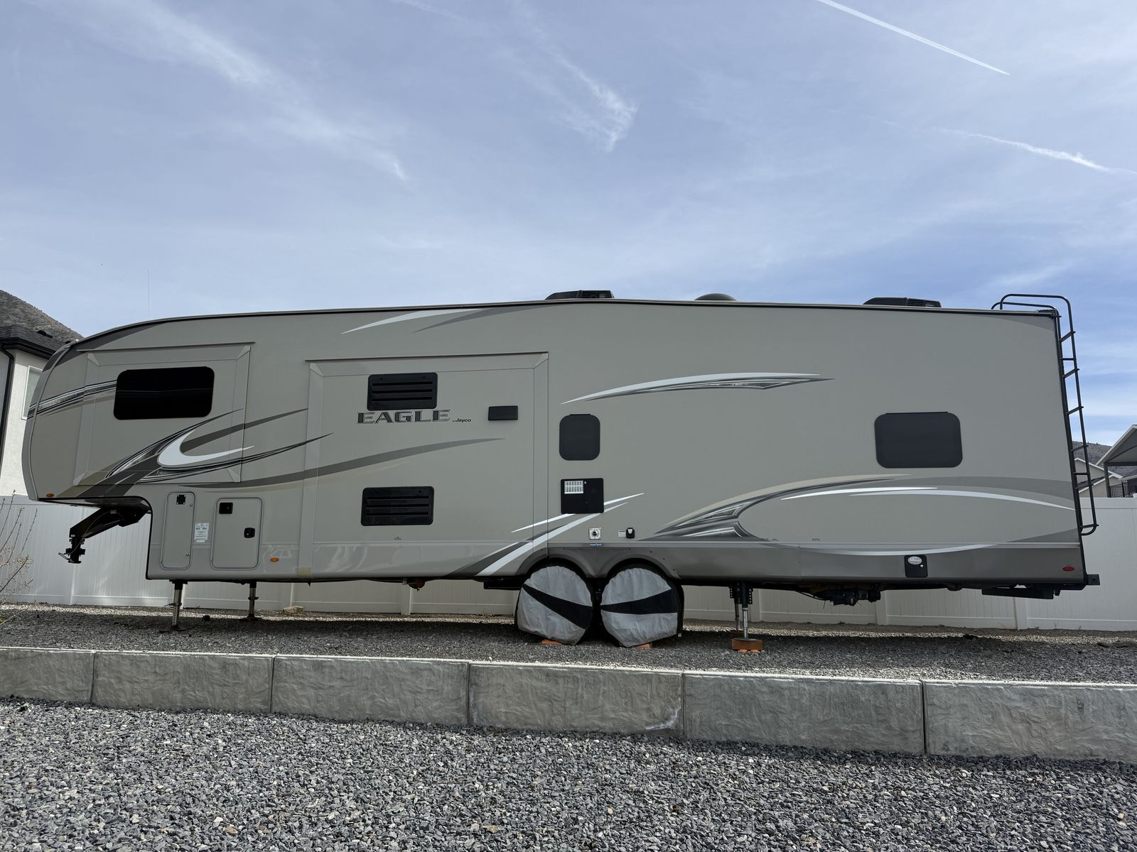 2018 Jayco Eagle 339FLQS