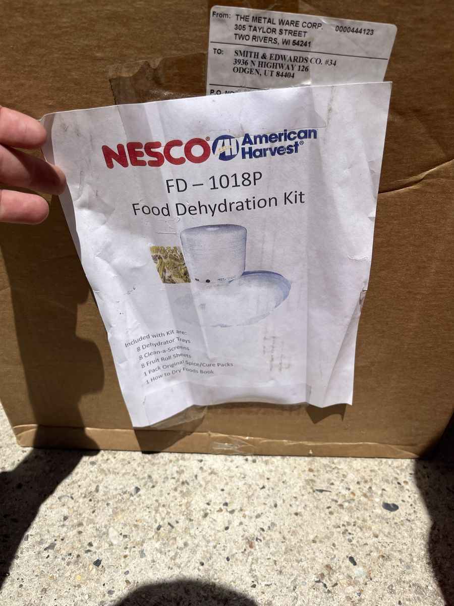 NESCO American Harvest FD-1018P Food Dehydration Kit with 8 Trays & Accessories