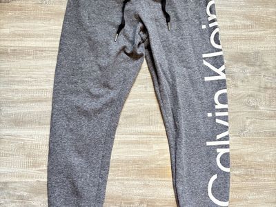 Calvin Klein Sweatpants