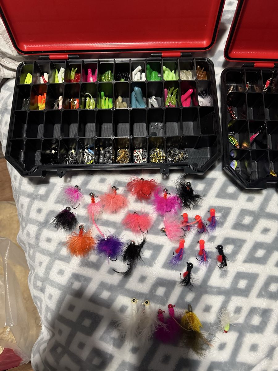 Fishing lures and plastics 