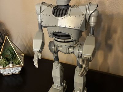 Iron Giant robot 1999 14 in