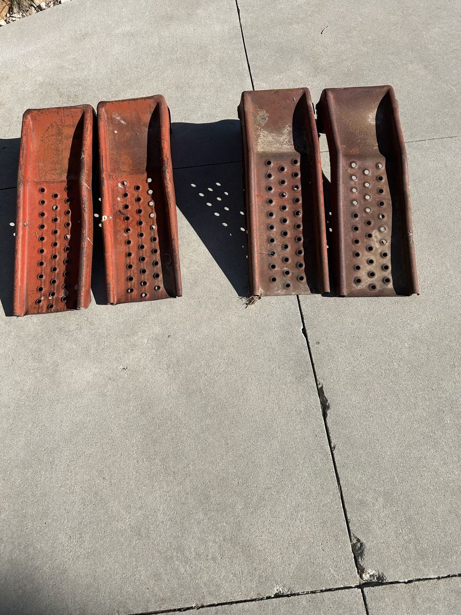 Car ramps.