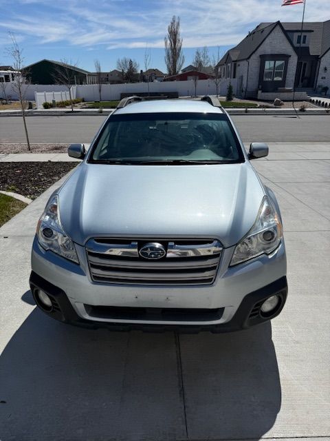 2013 SUBARU OUTBACK 2.5i Premium