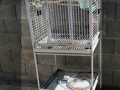 Bird cage