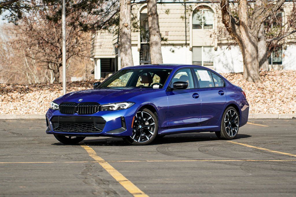 2025 BMW 3 Series 330i xDrive