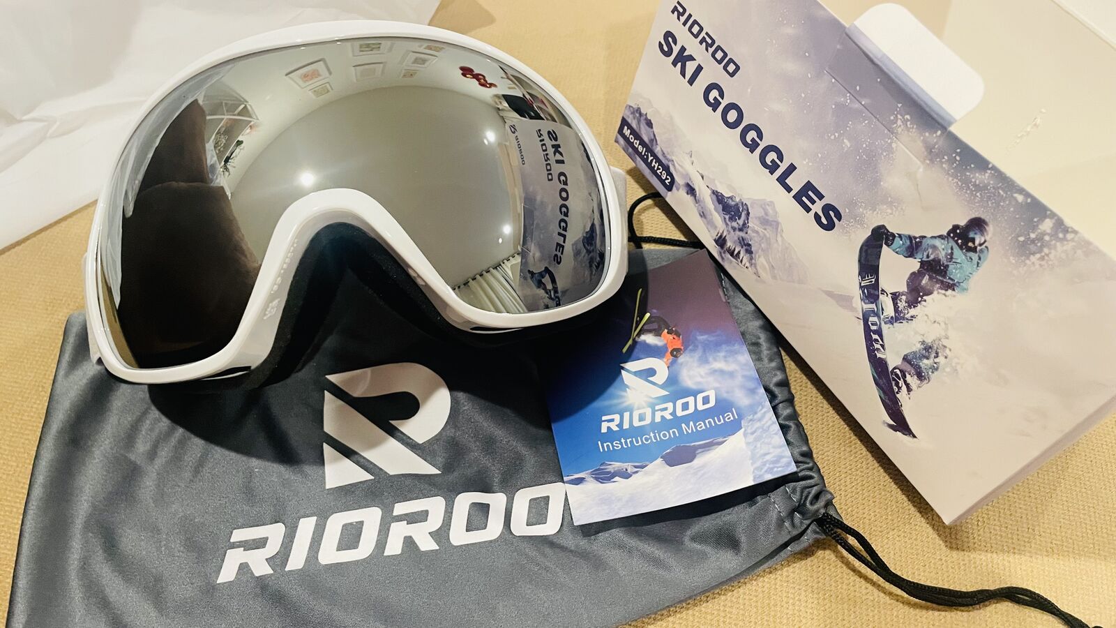 New in box Ski&Snowboard Goggles (5 left)