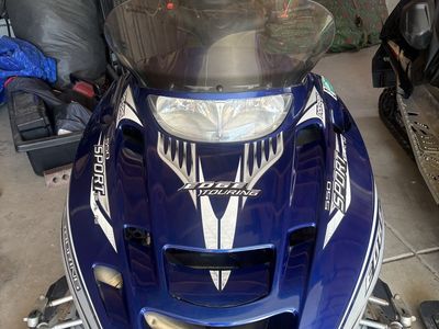 2004 Polaris 550 Fan Cooled Two-Up Snowmobile