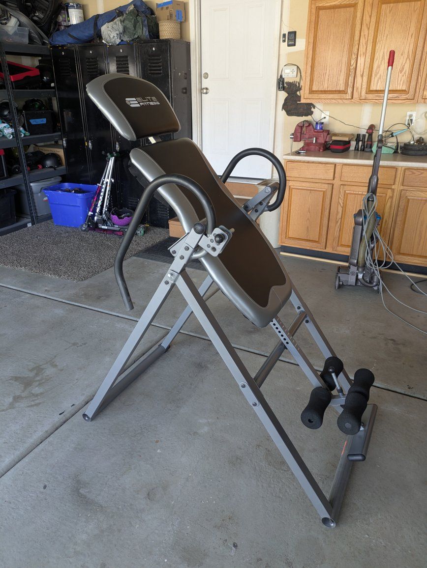 Elite fitness inversion table