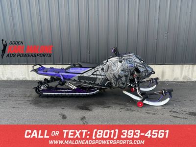 2025 Ski-Doo Summit® X® with Expert Package 850 E-TEC Turbo R 165 H_Alt Pow. 3.0_10.25in