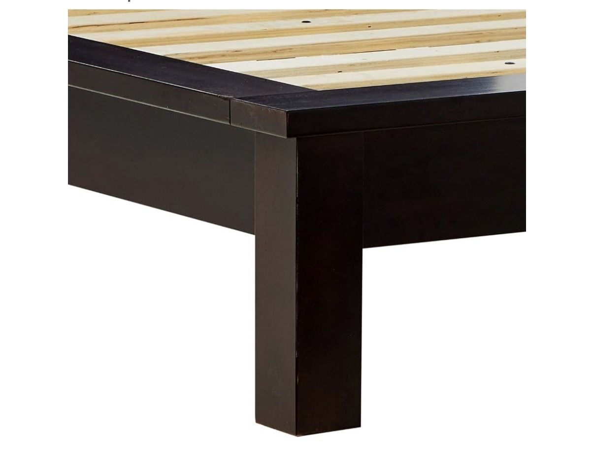 Main image 7