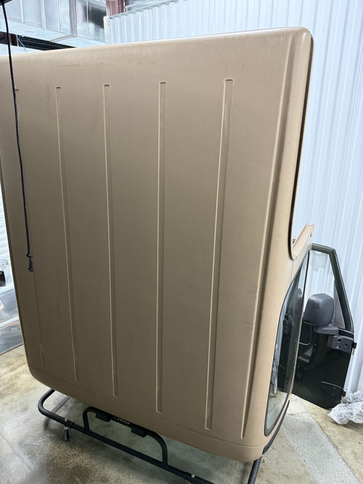 1997–2006 Jeep Wrangler TJ Hardtop – Spice – Good Condition