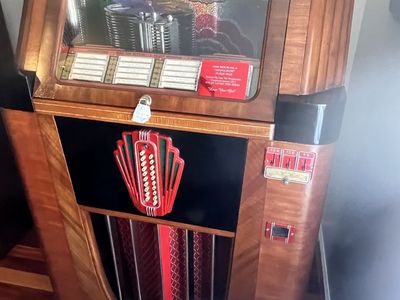 Rock-Ola Monarch Jukebox