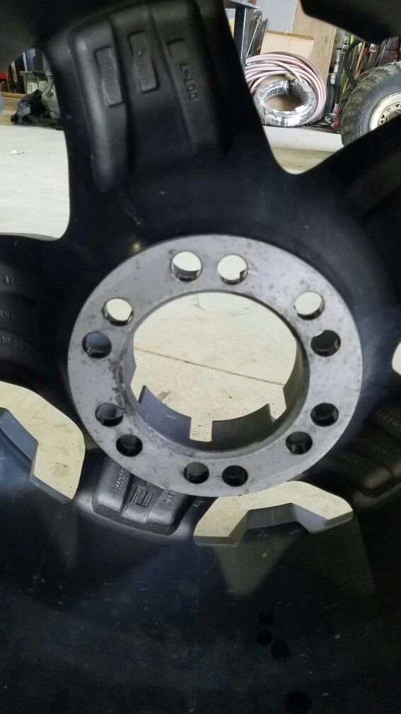 Main image 3