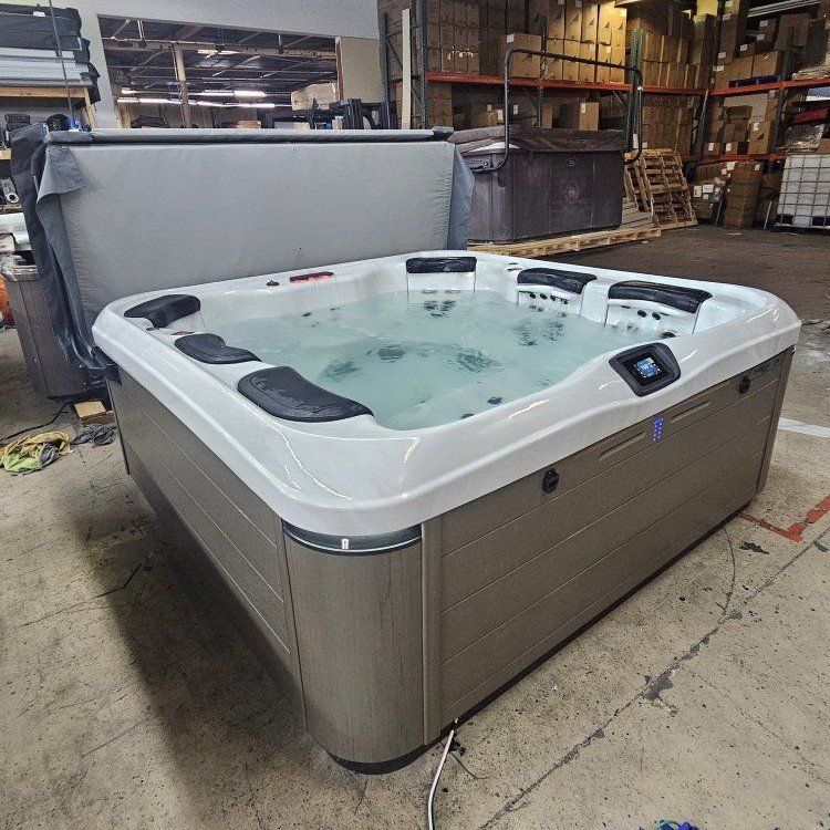 2020 Bullfrog Spas A7L Hot Tub