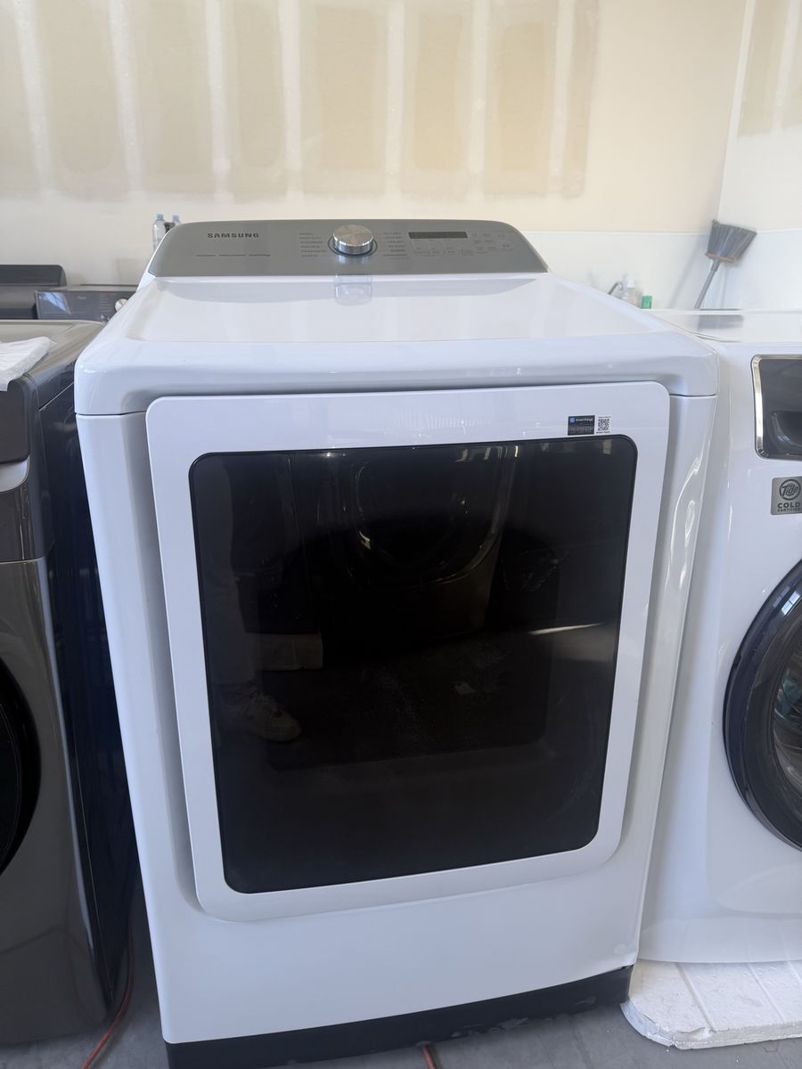 scratch And Dent Samsung 7.4 Cuft Electric Dryer