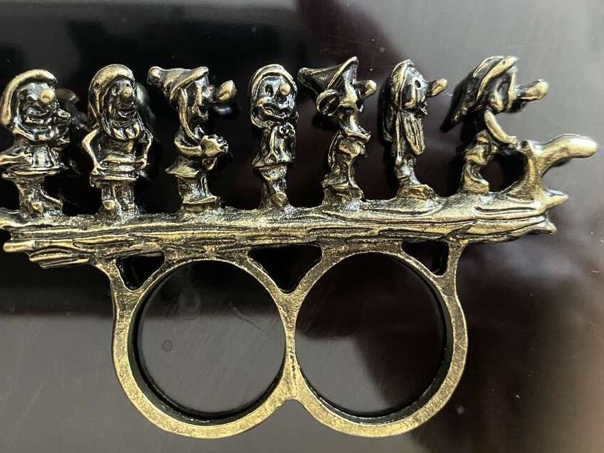 Main image 1