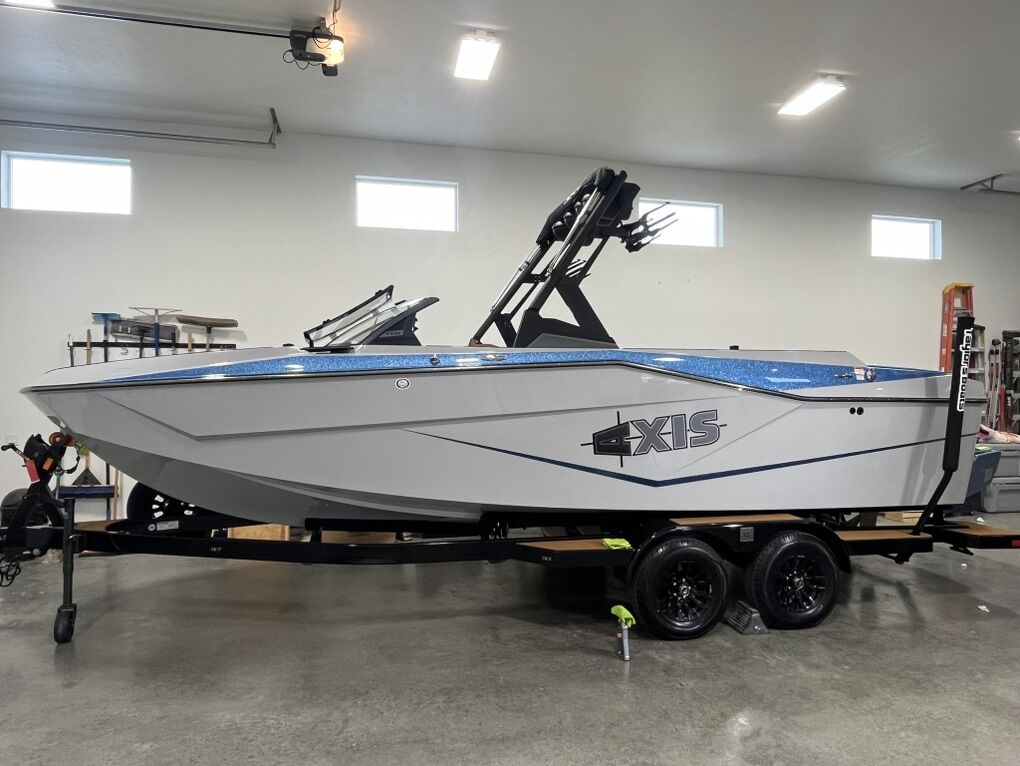 2024 Axis Wake Research T235