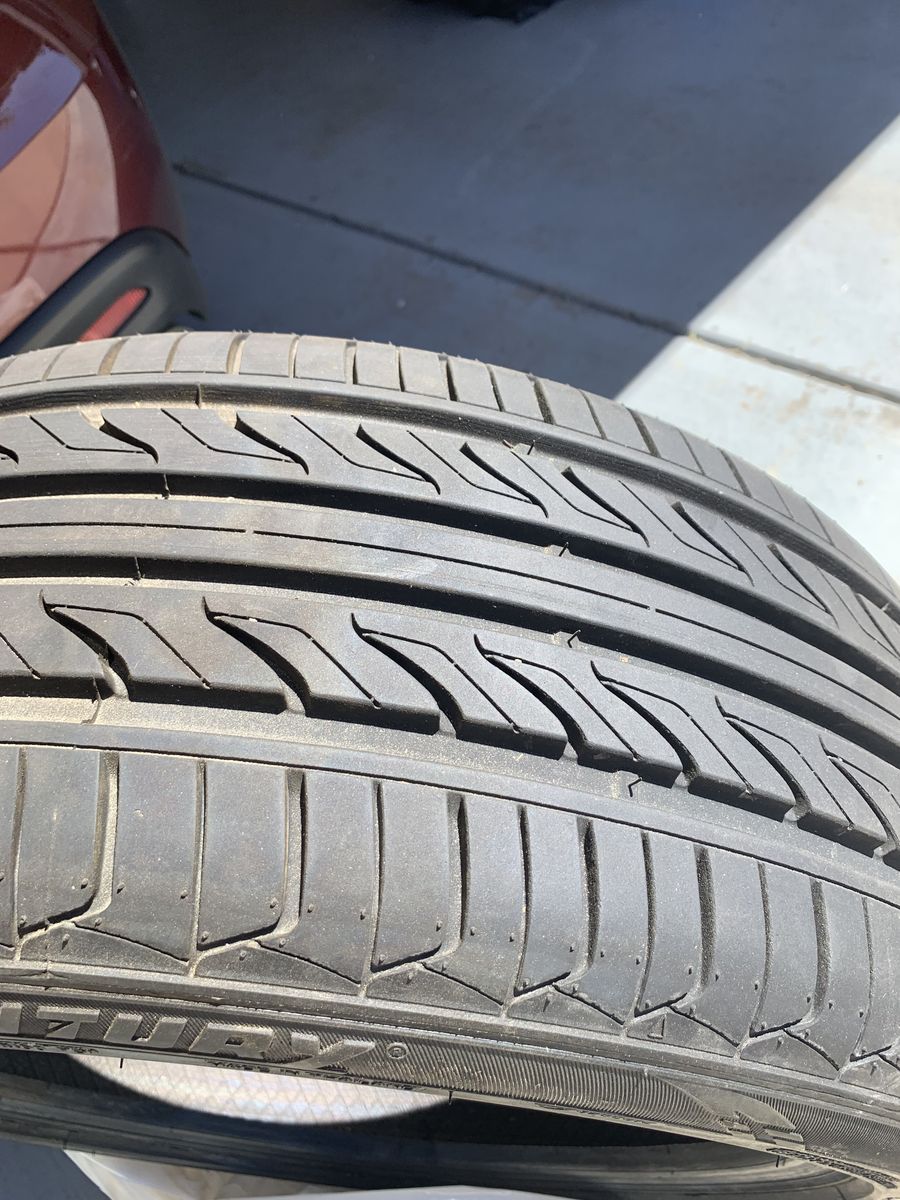 Century UHP 225/45ZR18 95W Extra Load All-Season Car Tire - 425 Miles Used
