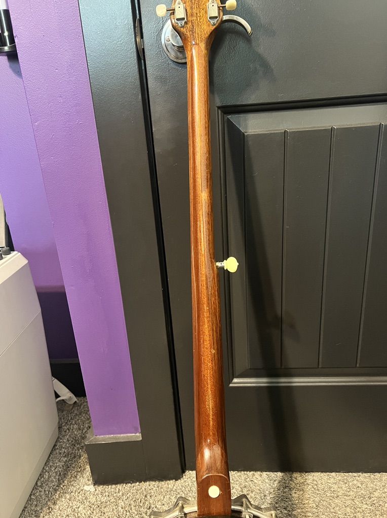 Main image 6