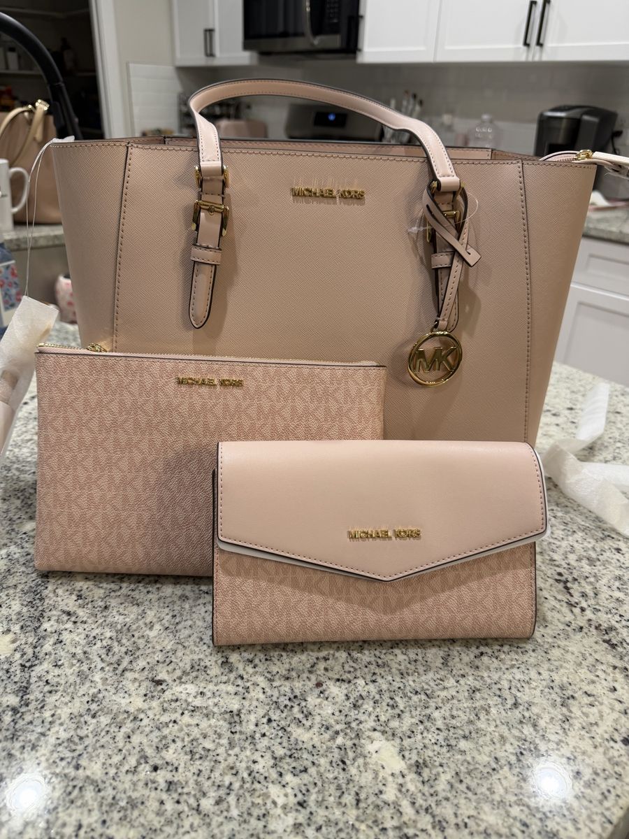 Brand new pink Michael Kors