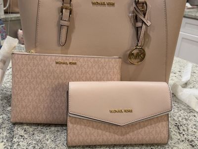 Brand new pink Michael Kors