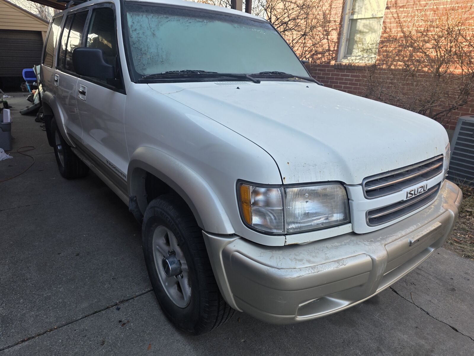 2002 ISUZU TROOPER Limited