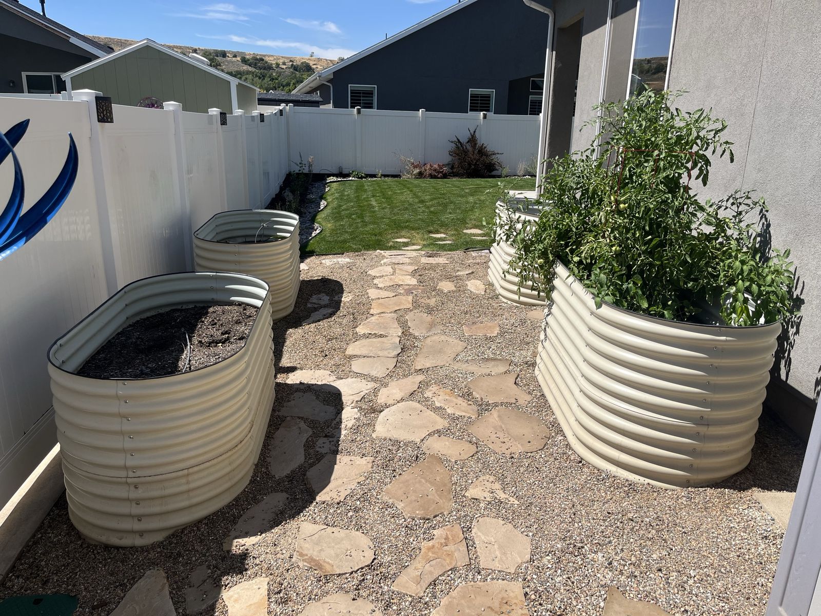 4 Top Quality Coated Corrugated Metal Raised Garden Beds (Will Not Rust)