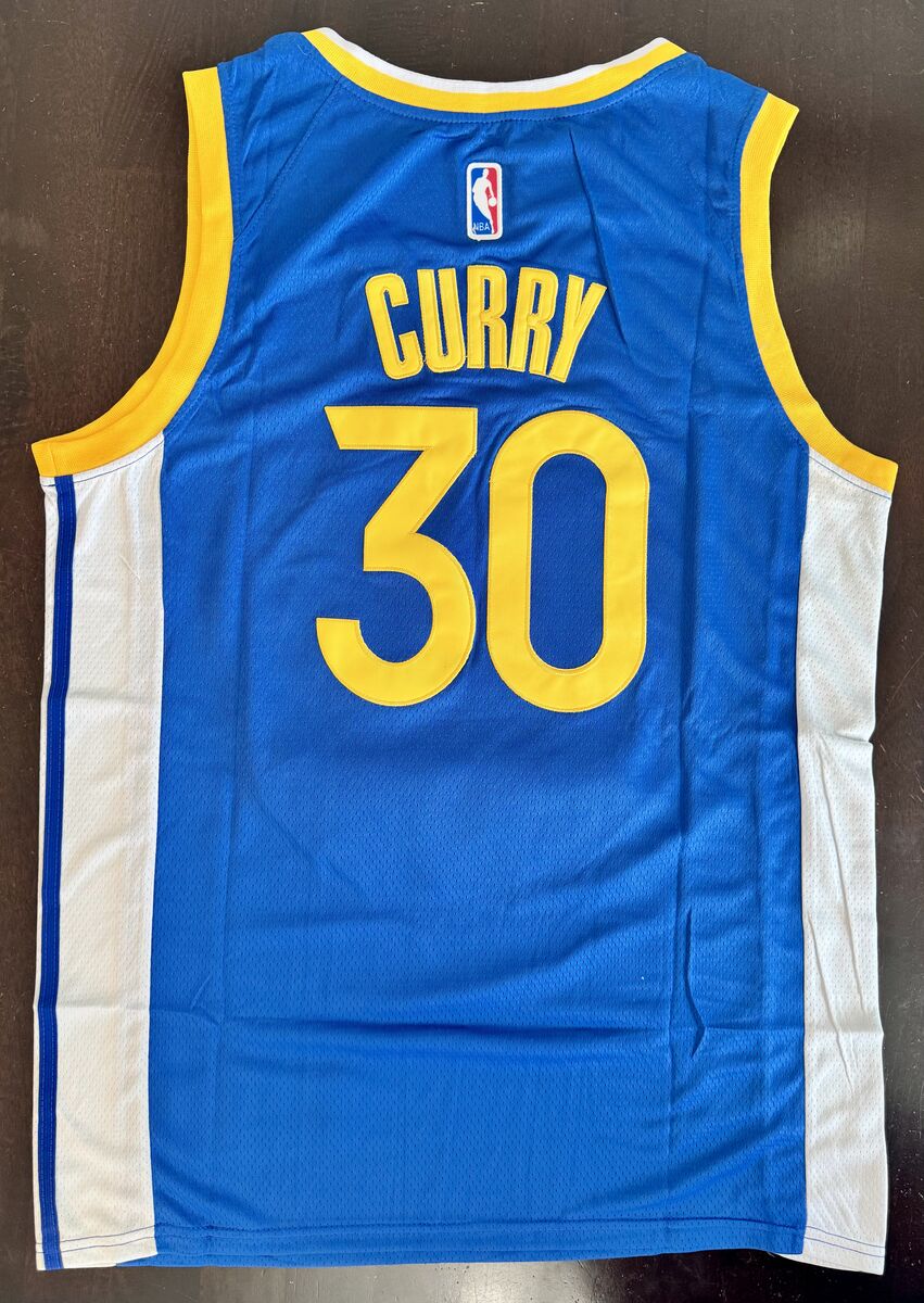Steph Curry Jersey (New with Tags) Golden State Warriors #30 (Adult Medium, Large & XL Available