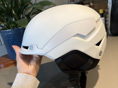 Salomon Quest 4D 2022 White Helmet - EXCELLENT