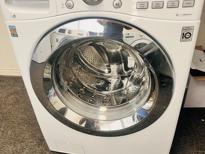 LG ultra capacity 4.5 cu ft washing machine