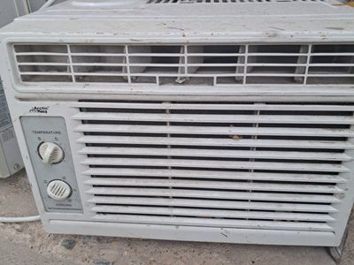 Window Air Conditioner, Used