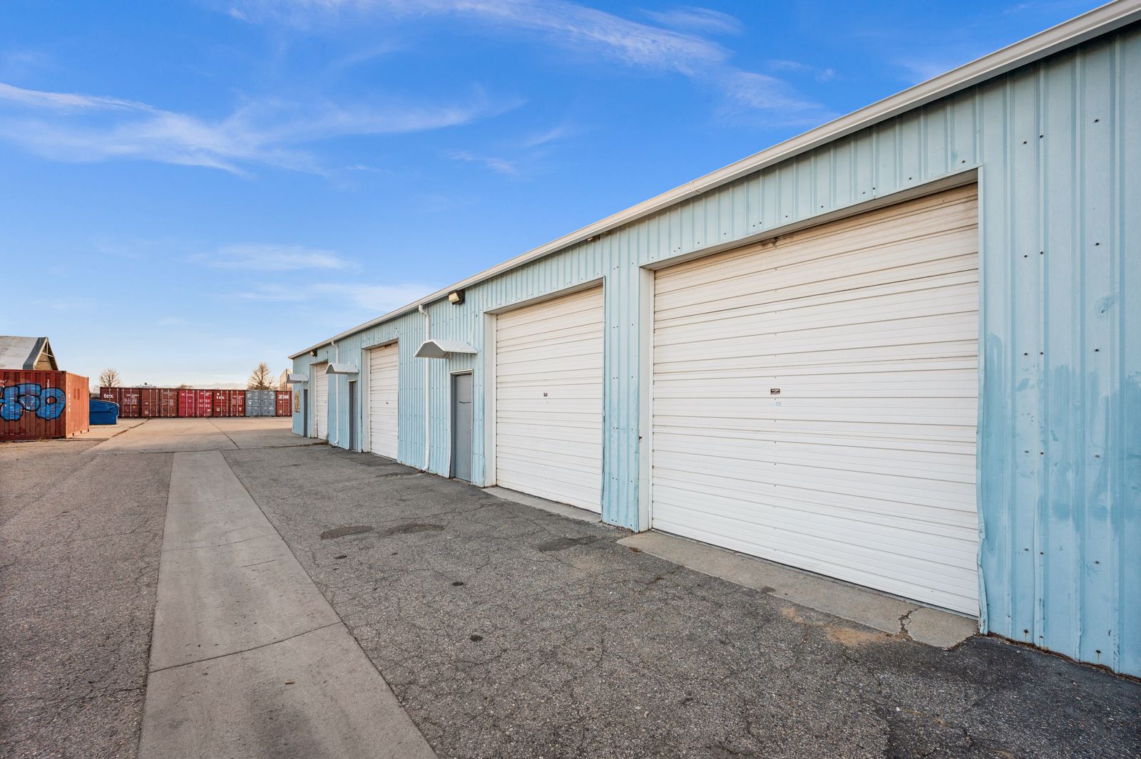 7,600 SF Industrial Building + 1 Acre Yard – West Jordan