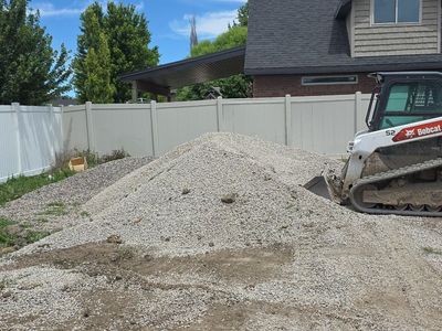 Free Gravel