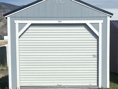 **SALE** Old Hickory Utility/Garage 12x28