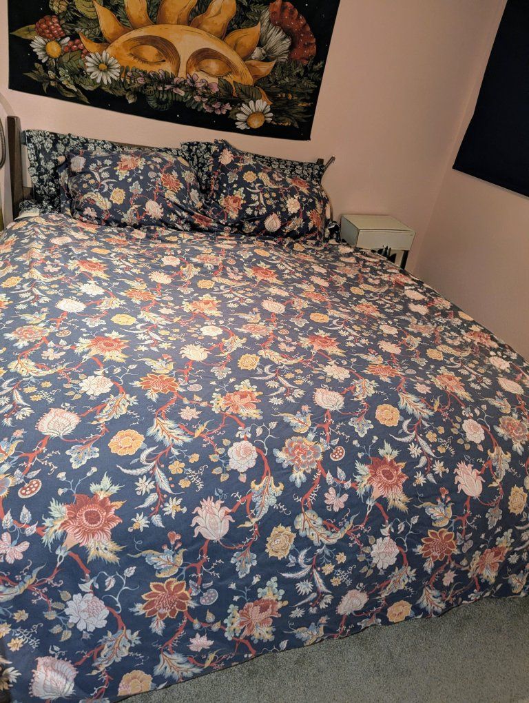 Queen adjustable bed + mattress and bed frame