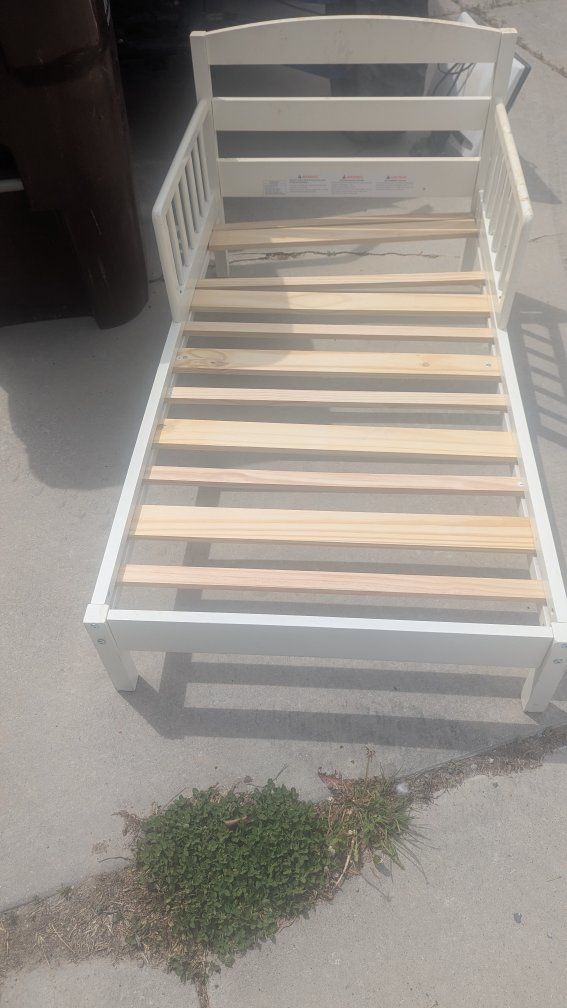 toddler bed