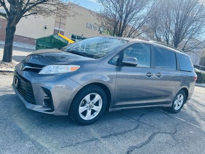 2018 TOYOTA SIENNA LE 8-Passenger