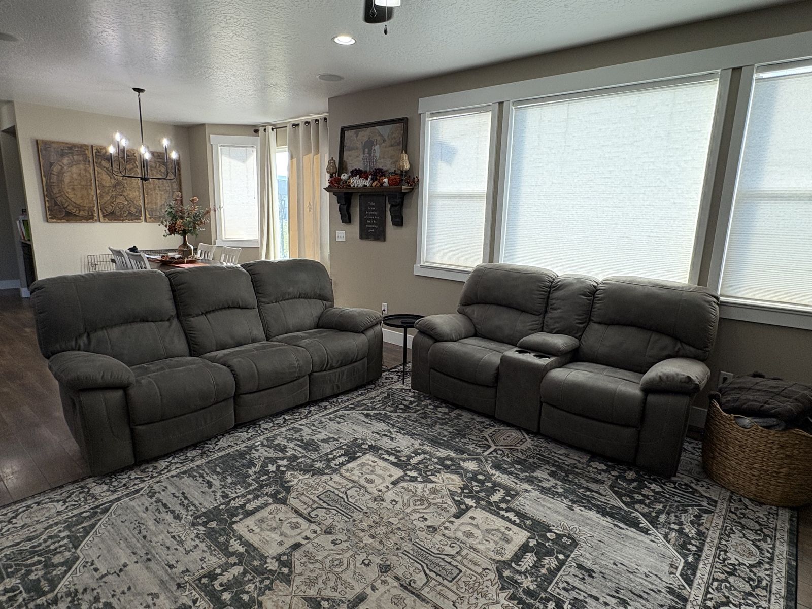 Sofa set