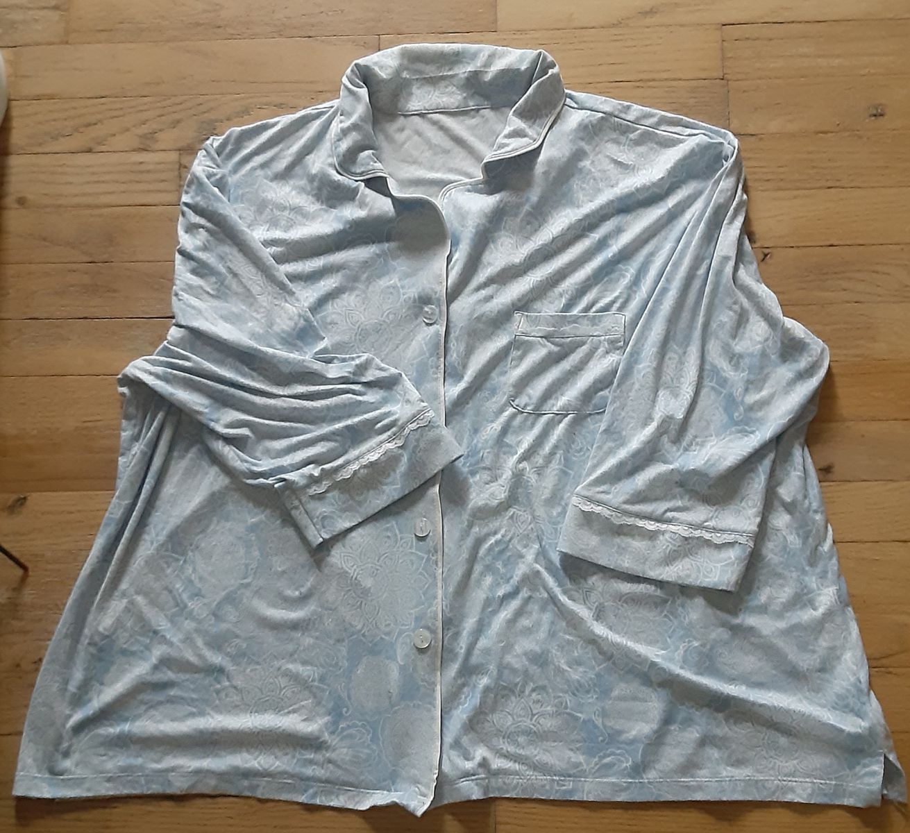Main image 37