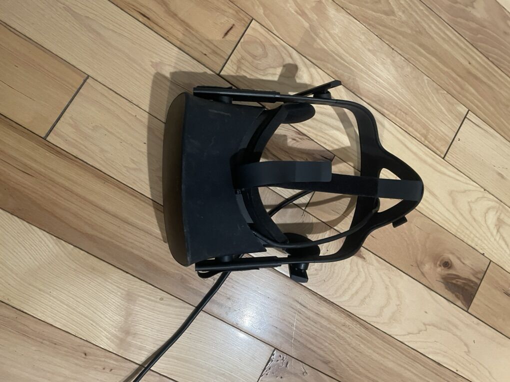 Oculus Rift CV1 VR bundle