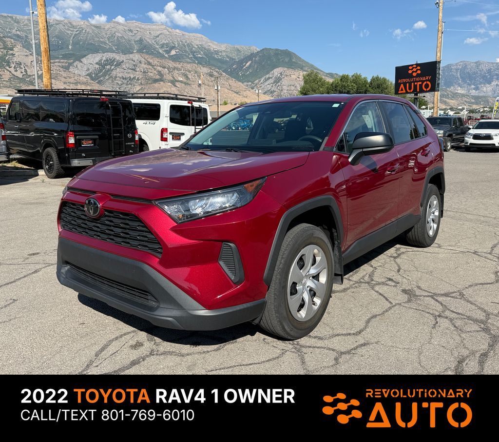 2022 Toyota RAV4 LE